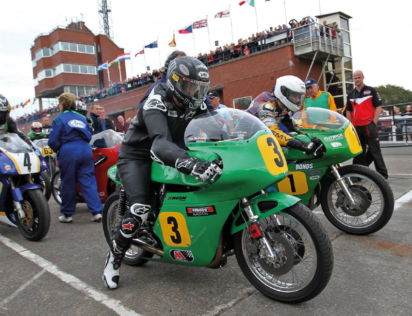 départ du classic tt sur l'ile de man