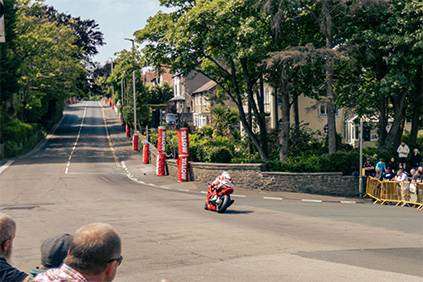 Spot Tourist Trophy - Bottom of Bray Hill