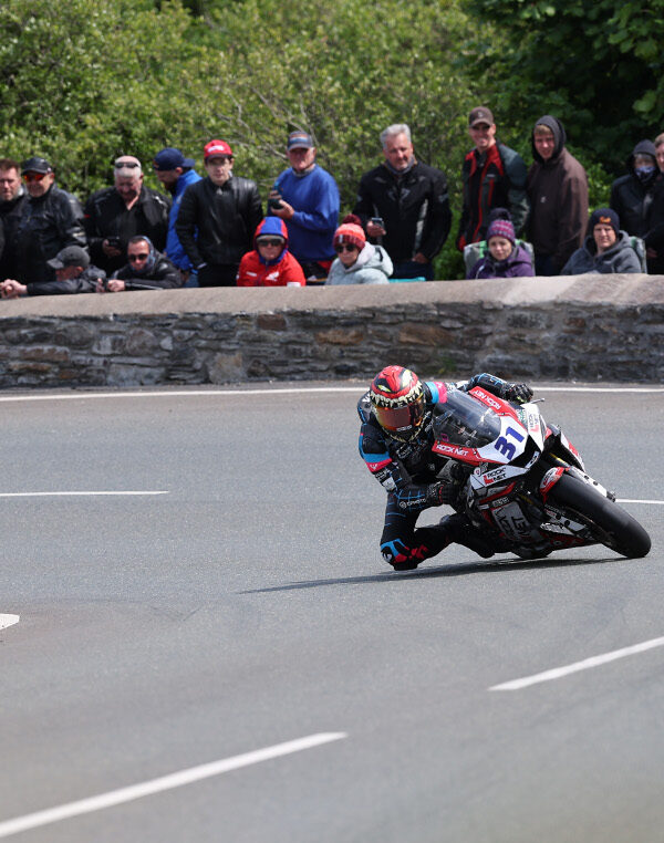 résultats du tourist trophy 2025