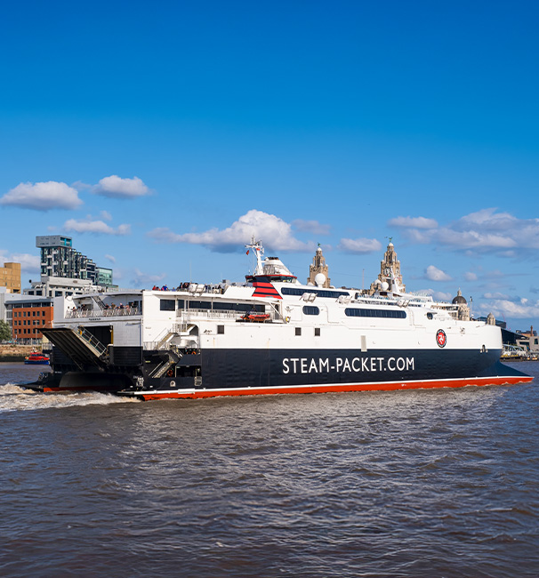 transports pour se rendre sur l'ile de man pour le tourist trophy