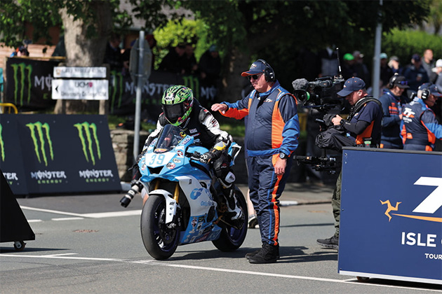 timothée monot sur le départ du Tourist Trophy