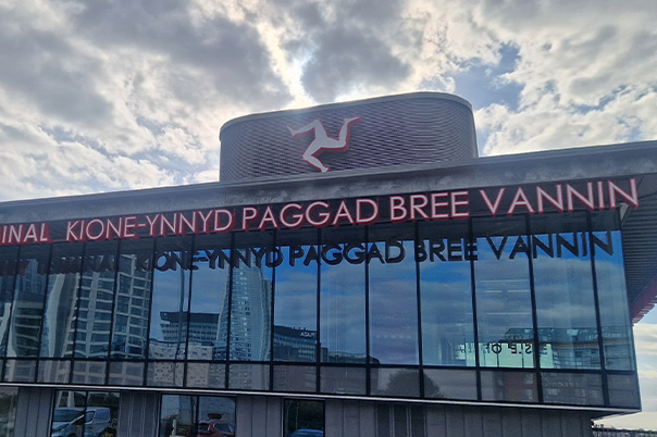 se rendre sur l'ile de man depuis la France